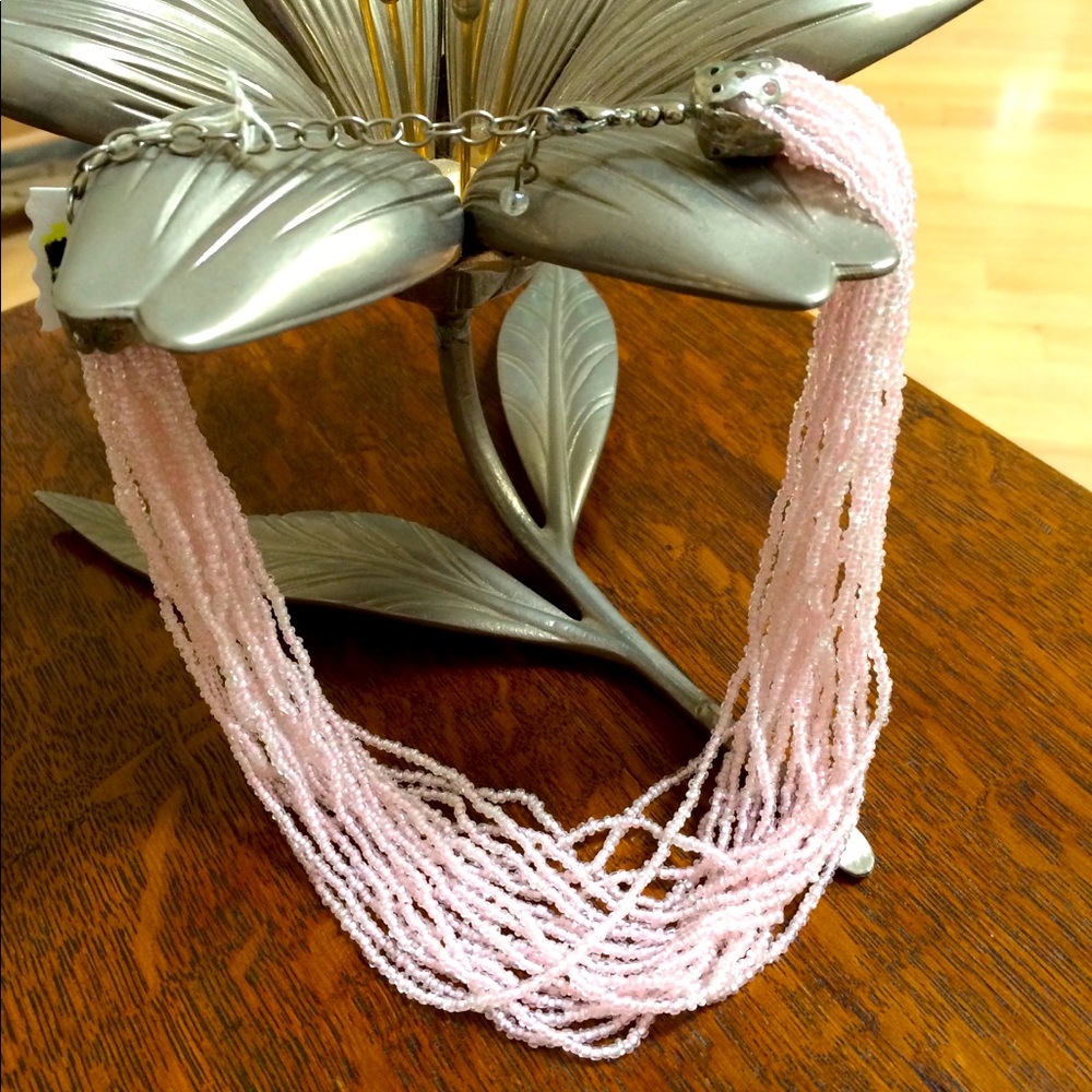 Pink bead necklace